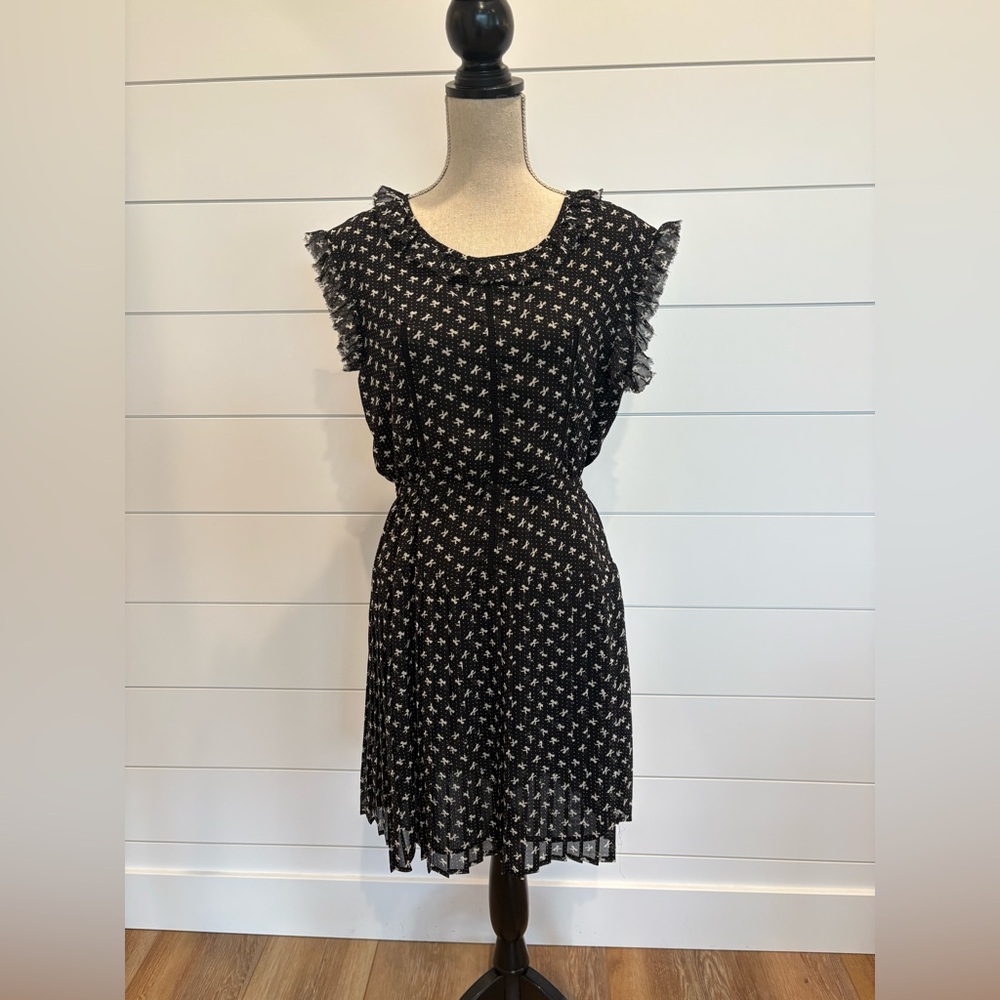 Willow & Clay Black Knee Length Ruffle White Bow Pleated Dress Size Medium
